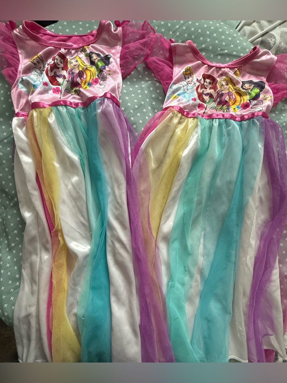 Kids Princess Rainbow Tulle dress up
Size 2T&3T $10 for 1 or $20 for both